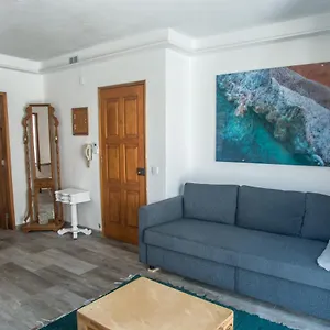 Colorido Apartamento Lagos