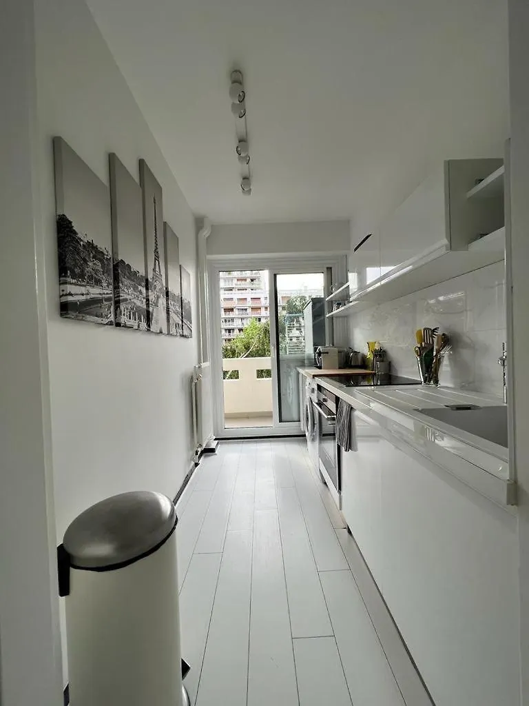 High Class Apartment Paris 15